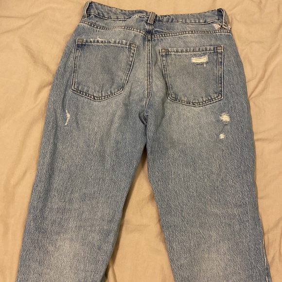 Garage Distressed Mom Jeans - Picture 5 of 6